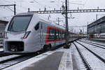 SÜDOSTBAHN SOB
Drei SOB RABe 526 Flirt vereint beim Verlassen von Solothurn-HB am 9. Januar 2019.
Foto: Walter Ruetsch  