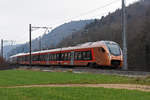 RABe 526 203 Traverso fährt Richtung Bahnhof Gelterkinden.