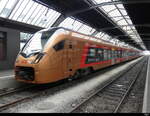 SOB - Triebzug RABe 526 123 + 526 223 im HB Zürich am 22.01.2023