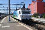 Re 456 091-8 bei der Einfahrt in Romanshorn, am 5.7.08.