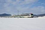 RBDe 561 082-9 rollt am 15.02.2015 mit dem einem Voralpen-Express von Altmatt Richtung Biberbrugg.