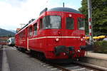 Weit angereist ist der BDe 4/4 92 der Sihltalbahn in der Schweiz.
Dieser Triebwagen ist Typengleich und  der kleine Bruder) mit dem ET15 (BDe 4/4 93) der Steiermarkbahn der auf der Übelbacherbahn zwischen Peggau-Deutschfeistritz und Übelbach  im Einsatz ist.
Der BDe 4/4 92 steht am 4.8.2019 in Übelbach bei der Fahrzeugparade zu 100 Jahre Übelbacherbahn.