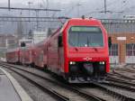 SZU - 450 070-8 mit Regio bei der einfahrt im Bahnhof Zürich Giesshübel am 24.01.2015