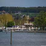 GTW 2/6 der Thurbo im Anflug auf Kreuzlingen Bernrain. Dann gibt es einen Besuch in Tgerwilen, um anschlieend Kreuzlingen und Konstanz anzusteuern. Bis dann werden noch 14 Minuten vergehen. (19. April 2009, 19:21)