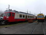 travys - Motafonerbahn - Triebwagen RBDe 4/4 567 174-8 + ET 94 81 4482 110-5 bei OeBB Depot/Werkstatte in Balsthal am 25.12.2022