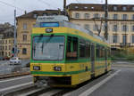 trans N/TN: Der Be 4/4 506 der Linie 215 in Neuchâtel auf die Abfahrt nach Boudry wartend am 10. November 2017.
Normalerweise verkehren die Tramzüge auf dieser Überlandstrecke mit einem Steuerwagen.
Bald werden diese Fahrzeuge aus dem Jahre 1981 durch die jüngeren Be 4/8 31 - 34 mit Baujahr 2004/2008 der AB/TB ersetzt.
Foto: Walter Ruetsch