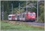 Nach der Entgleisung des GlacierExpress im Oberwallis herrscht ein gewisser Fahrzeugmangel, was diese gemischten Z�ge ergibt.