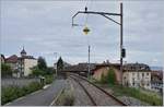 Das  Ausfahrsignal  in St-Gingolph (Suisse) in Richtung Evain zeigt Rot, kann nur Rot zeigen, doch die Hoffnung besteht, dass hier einmal wieder Züge über die Grenze fahren  werden.