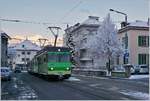 Eine nach Leysin reisende und hier an der Halteselle Aigle Place-du-Marché einsteigende Schulklasse bescherte dem A-L (TPC) BDeh 4/4 312 mit Bt einen etwas längeren Aufenthalt und mir die