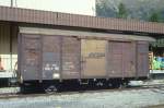 RhB - Gbk-v 5542 am 30.08.1993 in Pontresina - Gedeckter Güterwagen 2-achsig mit 1 offenen Plattform - Baujahr 1913 - Reich - Gewicht 7,57t - Zuladung 12,50t - LüP 8,49m - zulässige Geschwindigkeit 75