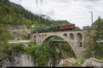 FairFotoFahrt Albula mit der Ge 4/6 353 am 16. Juni 2019.<br>
Der Fotoextrazug auf dem Solisviadukt.
