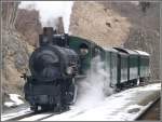 Dampfextrazug 2838 in Filisur mit G 4/5 107  Albula . (24.01.2011)