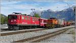 5135 mit Ge 6/6 II 705  Pontresina/Puntraschigna  und Gm 4/4 241 in Untervaz-Trimmis.