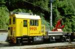 RhB - Xmf 2/2 9921 am 27.08.1997 in Chur Sand - Dienstfahrzeug selbstfahrend mit Kran,  2-achsig - bernahme 24.05.1994 - RACO1991/Cummins/Moog - 336 KW - Gewicht 25,00t - Ladegewicht 4,00t - LP