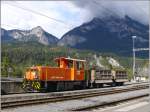 Tm 2/2 119 in Reichenau-Tamins. Im Hintergrund der Kunkelspass und im Nebel versteckt das Taminser lpli. (14.09.2009)