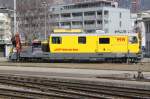 Fahrleitungsturmwagen Xmf 4/4 9919 am 10.03.11 im Depot Landquart.