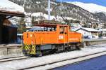 Die Ge 3/3 214 wartet in Samedan auf neue Aufgaben, 09.03.2014.