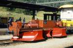 RhB - X 9141 am 07.09.1994 in Pontresina - Schnee- und Spurpflug 2-achsig - Baujahr 1966 Stadler - Fahrzeuggewicht 8,20t - LP 7,04m - zulssige Geschwindigkeit Aufkleber 60 km/h - R=08.07.1991 -