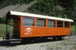 RhB - Xk 9079 am 29.08.1993 in Brusio - Gedeckter Dienstwagen 2-achsig mit 2 offenen Plattformen (Mannschaftswagen BM 8 [Carozza refettirio] - Baujahr 1910 - SIG - Gewicht 8,00t - Ladegewicht 3,00t - LP 9,75 m - zulssige Geschwindigkeit 60 km/h -= 11.05.1981 - Lebenslauf: ex BB C 114 - 1943 RhB C 2084 - 1956 B 2084 - 1964 B 2084 - 1969 ausr - 1973 Xk 9079 - 10/2001 Club1889 C 114 = WN 9800
