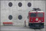 Fast wie ein Kunstwerk, Ge 4/4 I 603  Badus  neben dem RhB Depot in Chur.