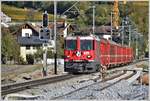 RE1240 nach Landquart mit der Ge 4/4 II 629  Tiefencastel  bei Malans, wo die neue Doppelspur einen Schwenker nach links macht für einen geringeren Kurvenradius. (23.10.2019)