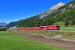 Ge 4/4 II 626 mit einem Regio am 04.09.2019 bei Bever.