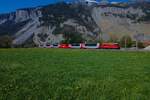 Ge 4/4 II 627  Reichenau-Tamins  mit Glacier Express 905 kurz vor Chur West am 11.4.2026