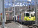 Ge 4/4 II 601  Landquart   rangiert im Arosaareal im Bahnhof Chur.