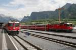 Bahnhofsfest Chur 2008: Extrazugkomposition von Untervaz nach Chur mit Ge 4/4 II 631  Untervaz  und vier Bernina-Express-Panos, wartet nur noch den RE 1228 von Scoul-Tarasp nach Disentis/Mustr mit Ge