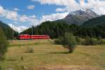 Ge 4/4II 630 'Trun' der RhB mit R 1656 bei Punt Muragl (08.08.2010)