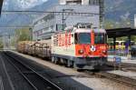 Ge 4/4 II 622 mit einem Holztransport.Landquart 13.04.11