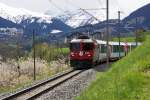 Da kommt er um die Kurve   gesaust  , der Glacier Express aus Zermatt.