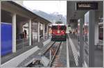 Der R1928 mit Ge 4/4 II 624  Celerina/Schlarigna  aus Pontresina endet am Stumpfgleis. (06.05.2012)