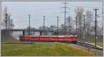 RE1233 mit Ge 4/4 II 624  Celerina/Schlarigna  bei der Verzweigung von RhB und SBB bei Zizers Altlser.