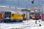 Gmf 4/4 23401 und Ge 4/4 II 622  Arosa  vor dem Depot Landquart. (18.01.2016)
