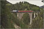 R 1832 mit Ge 4/4 III 649  Lavin  auf dem Wiesner Viadukt.