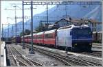 RE 1148 aus St.Moritz mit Ge 4/4 III 648  Susch  an der Spitze kommt von Chur West her Richtung Chur.