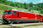 RhB - Ge 4/4 III 643  VALS  am 27.06.1995 in Filisur - Drehstrom-Universallokomotive - bernahme 22.02.1994 - SLM5491/ABB - 3200 KW - Gewicht 62,00t - LP 16,00m - zulssige Geschwindigkeit 100 km/h - Logo RhB deutsch - Werbung: ohne
