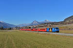 Ge 4/4 III 652 mit einem RE nach Davos Platz am 28.12.2016 bei Malans. 