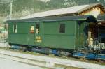 D 4052 I - Gepckwagen am 09.02.1997 in Zernez - Baujahr 1897 - SIG/RhB - Fahrzeuggewicht 8,00t - Zuladung 10,00t - LP 9,54m - zulssige Geschwindigkeit 60 km/h.-  2=03.03.1995 - Lebenslauf: ex A 6 - 1911 A 21 - 1926a - 1928 Umbau zu F 4052 - 1964 D 4052 I - 1973 historisches Fahrzeug - 07/1998 Entgleisung Grsch (Kasten bei Aufprall auf Gittermasten schwer beschdigt) - 1999 Abbruch - Hinweis: gescanntes Dia
