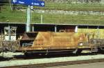 RhB - Fd 8656 am 05.09.1996 in Poschiavo - Schotterwagen 2-achsig mit 1 offenen Plattform - Baujahr 1965 - Talbot - Gewicht 7,62t - Zuladung 15,00t - LP 7,99m - zulssige Geschwindigkeit Aufkleber