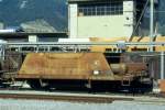 RhB - Fd 8656 am 10.05.1998 in Thusis - Schotterwagen 2-achsig mit 1 offenen Plattform - Baujahr 1965 - Talbot - Gewicht 7,62t - Zuladung 15,00t - LP 7,99m - zulssige Geschwindigkeit Aufkleber B/70