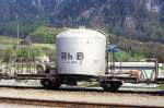 RhB - Uce 8023 am 10.05.1991 in Untervaz - Zementsilowagen 2-achsig mit 1 offenen Plattform - Baujahr 1959 - FFA/MBA - Gewicht 7,93t - Zuladung 15,00t - LP 7,74m - zulssige Geschwindigkeit 65 km/h -