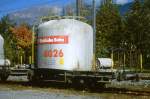 RhB - Uce 8026 am 17.10.1998 in Landquart Ried - Zementsilowagen 2-achsig mit 1 offenen Plattform - Baujahr 1959 - FFA/MBA - Gewicht 8,30t - Zuladung 15,00t - LP 7,74m - zulssige Geschwindigkeit 65