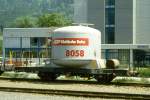 RhB - Ucek 8058 am 11.05.1994 in Untervaz - Zementsilowagen 2-achsig mit 1 offenen Plattform - Baujahr 1955 - FC/MBA - Gewicht 8,05t - Zuladung 14,60t - LP 7,75m - zulssige Geschwindigkeit 65 km/h - 2=06.02.1991 - RhB-Logo in deutsch - Lebenslauf: ex OB1 8058 - 1969 Ucek 8058 - 2004 Uc 8058 - 01/2006 Abbruch.
