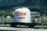 RhB - Uce 8003 am 17.05.1994 in Untervaz - Zementsilowagen 2-achsig mit 1 offenen Plattform - Baujahr 1956 - FFA/MBA - Gewicht 7,79t - Zuladung 15,00t - LP 7,74m - zulssige Geschwindigkeit 65 km/h -