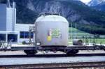 RhB - Uce 8004 am 01.06.1992 in Untervaz - Zementsilowagen 2-achsig mit 1 offenen Plattform - Baujahr 1956 - FFA/MBA - Gewicht 7,63t - Zuladung 15,00t - LP 7,74m - zulssige Geschwindigkeit 65 km/h -