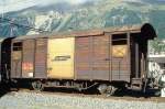 RhB - Gb 5805 am 11.09.1994 in Samedan - Gedeckter Gterwagen 2-achsig mit 1 offenen Plattform - Baujahr 1911 - SIG - Gewicht 7,22t - Zuladung 15,00t - LP 8,54m - zulssige Geschwindigkeit 70 km/h - 2=28.11.1990 - Lebenslauf: exBB K 214 - 1942 RhB K 5409 - 1962 K 5805 - 1969 Gb 5805 - 12/1996 Abbruch.
