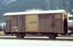 RhB - Gb 5814 am 28.08.1996 in Samedan - Gedeckter Gterwagen 2-achsig mit 1 offenen Plattform - Baujahr 1967 - SIG - Gewicht 7,21t - Zuladung 15,00t - LP 8,50m - zulssige Geschwindigkeit Aufkleber 70 km/h - 2=24.07.1992 - Lebenslauf: ex K 5814 - 1969 Gb 5814 - 12/1996 Abbruch.

