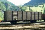 RhB - E 6624 am 15.05.1994 in Solis - Hochbordwagen 2-achsig mit 1 offenen Plattform - Baujahr 1913 - Rast - Gewicht 6,56t - Zuladung 15,00t - LP 7,84m - zulssige Geschwindigkeit Aufkleber 60 km/h -